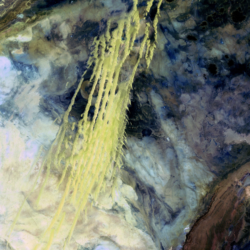 Illustration for article titled The Five Most Beautiful Photographs of Earth According to NASA